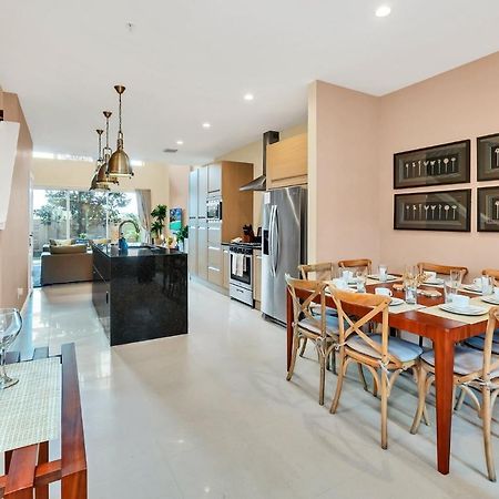 אורלנדו Luxury Villa Less Than A Mile From Disneyworld -Bonus Elevator- מראה חיצוני תמונה
