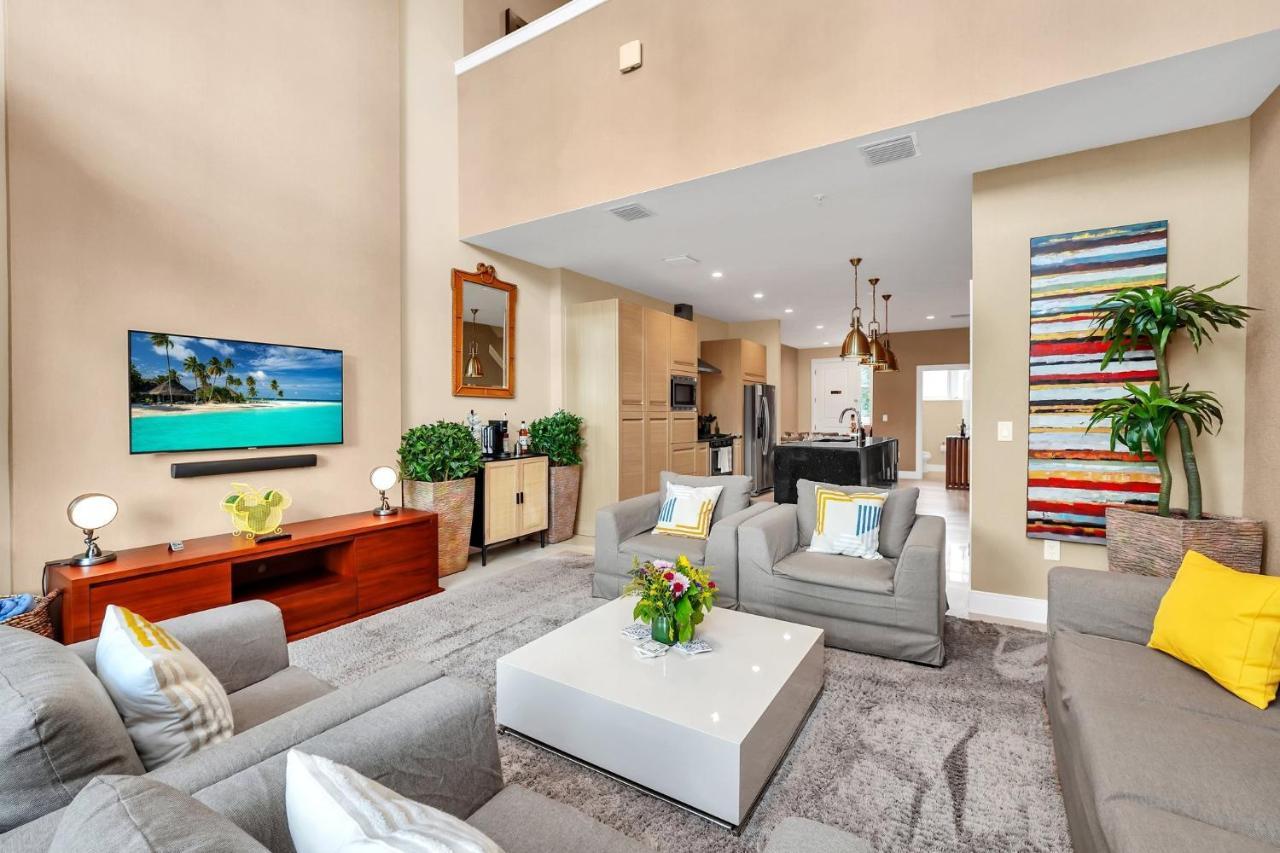 אורלנדו Luxury Villa Less Than A Mile From Disneyworld -Bonus Elevator- מראה חיצוני תמונה