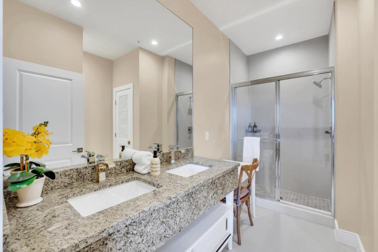 אורלנדו Luxury Villa Less Than A Mile From Disneyworld -Bonus Elevator- מראה חיצוני תמונה
